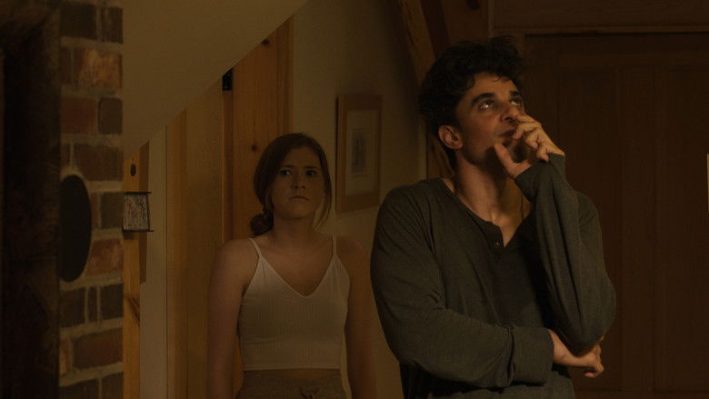 кадр из фильма Дом у озера