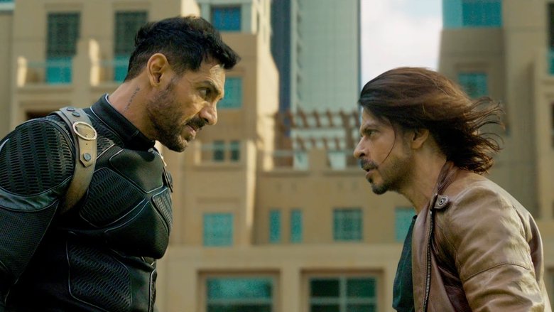 кадр из фильма Патхан