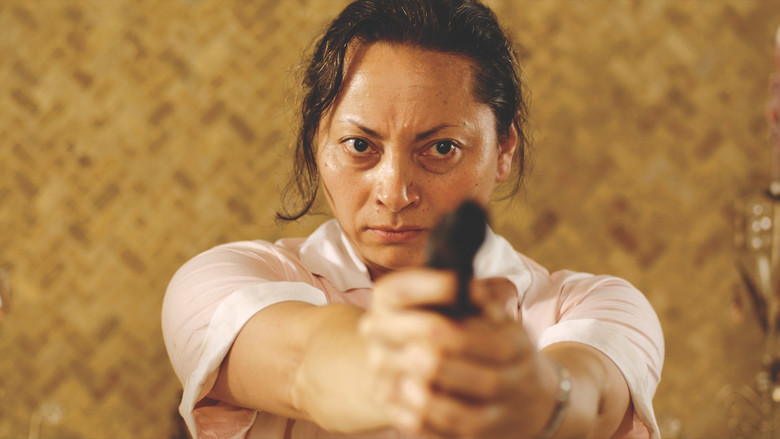 кадр из фильма Chance: Los trapos se lavan en casa