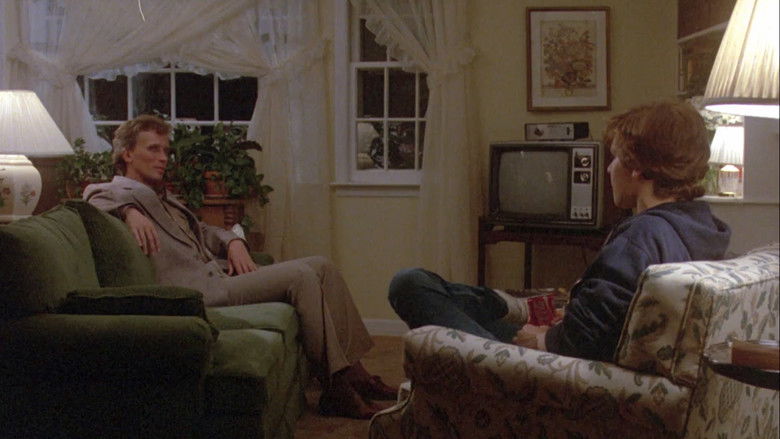 кадр из фильма Перворожденный