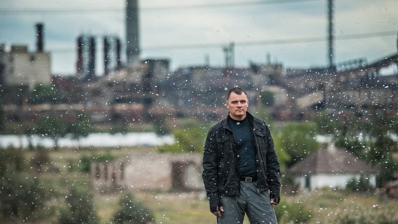 кадр из фильма Почти Святой