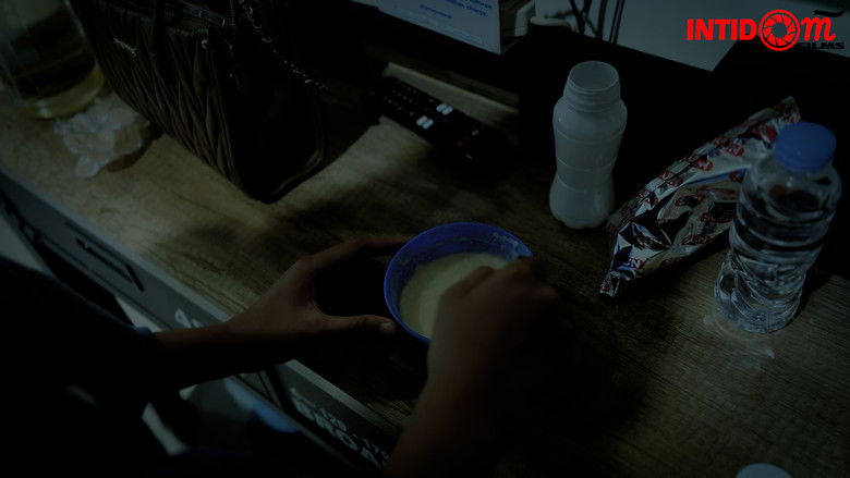 кадр из фильма Memiliki Viola 7