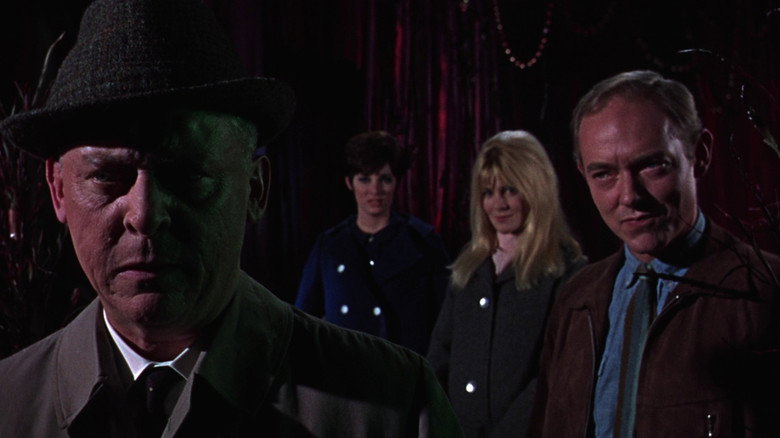 кадр из фильма Сад пыток