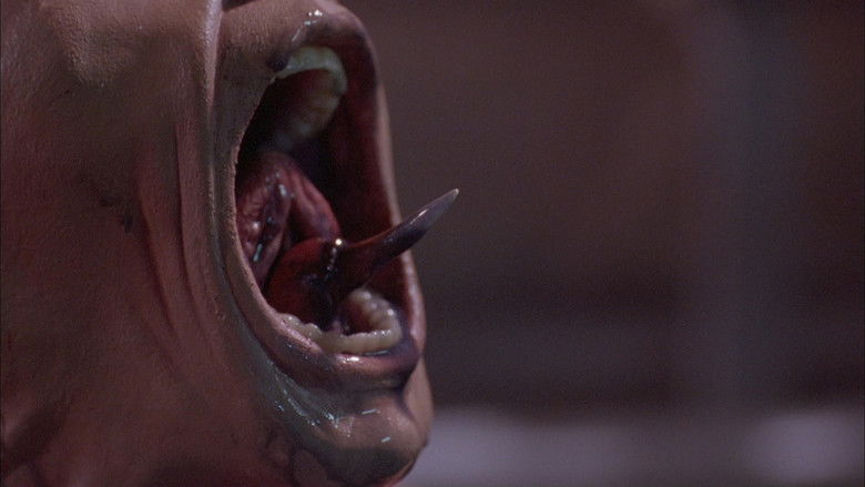 кадр из фильма Потрошитель разума