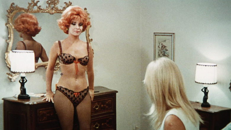 кадр из фильма Смерть снесла яйцо