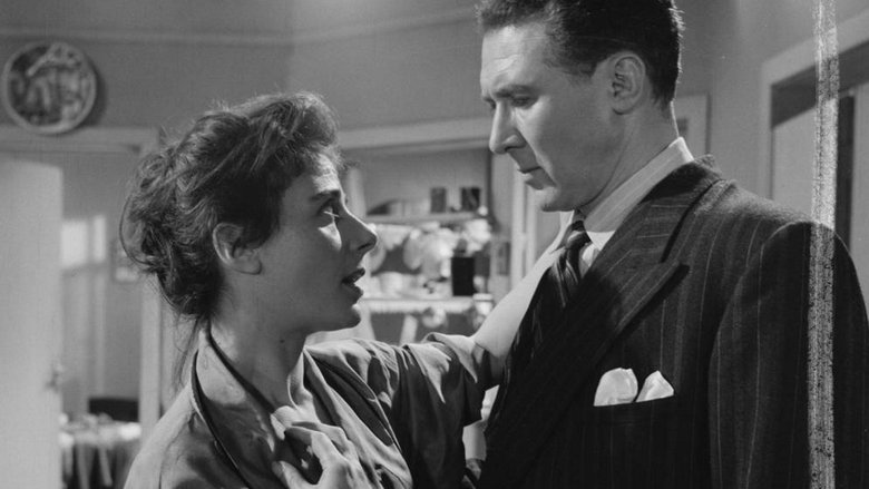 кадр из фильма Женщина в халате