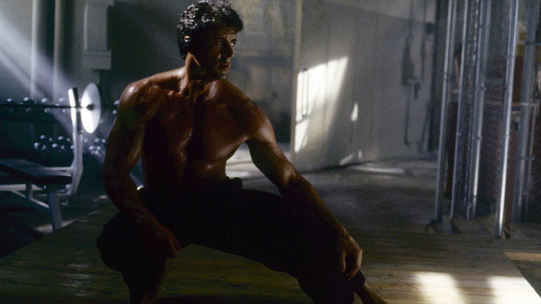 кадр из фильма Специалист