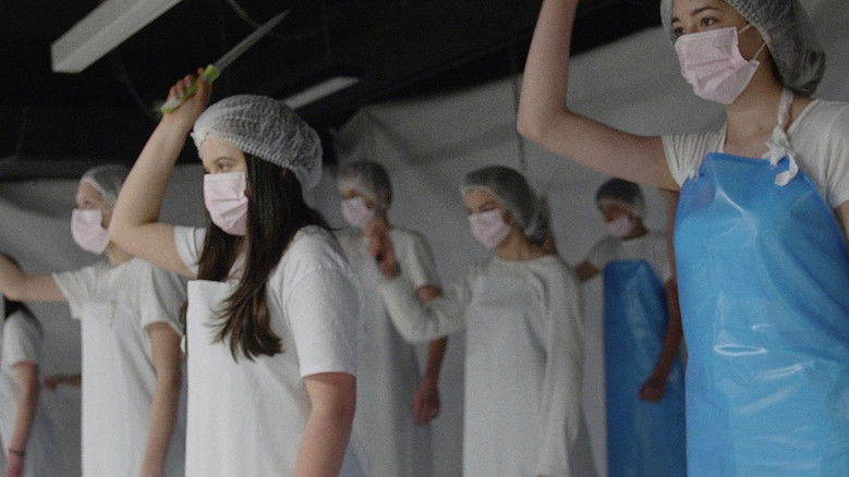 кадр из фильма Правила конвейера, на высокой скорости