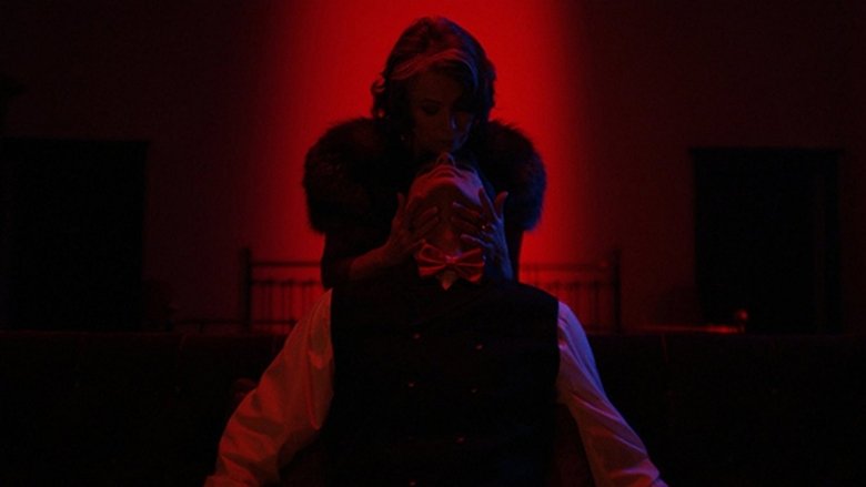 кадр из фильма Дом жестоких страстей