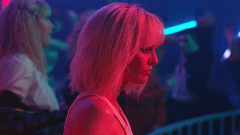 кадр из фильма Нож в сердце