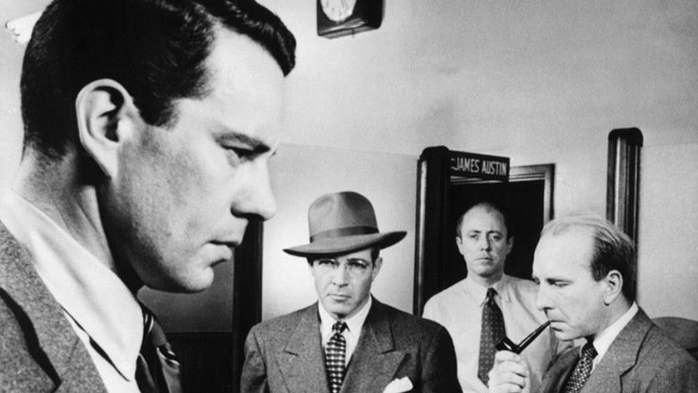 кадр из фильма The Captive City