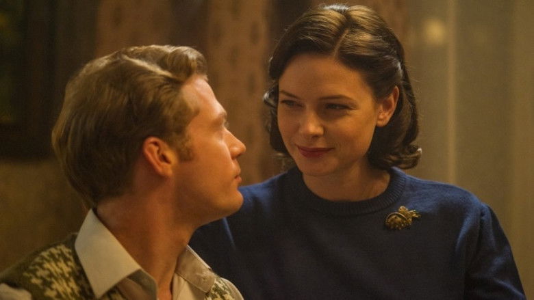 кадр из фильма Несмотря на падающий снег