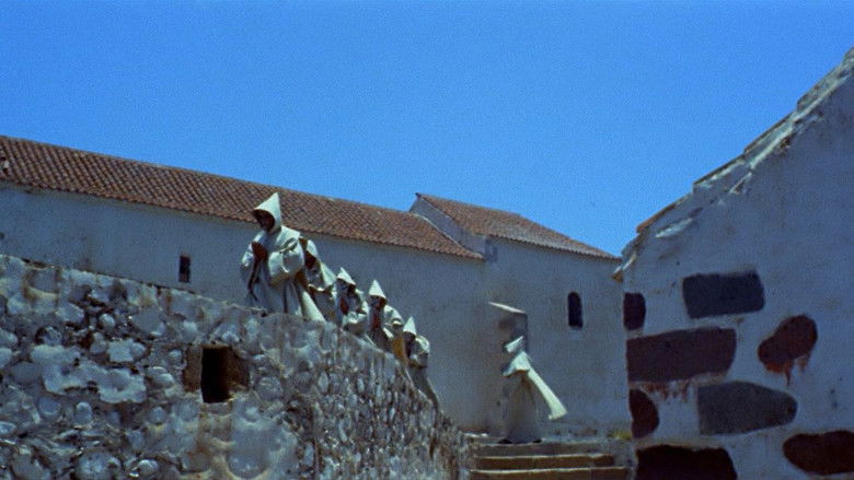 кадр из фильма Особняк живых мертвецов