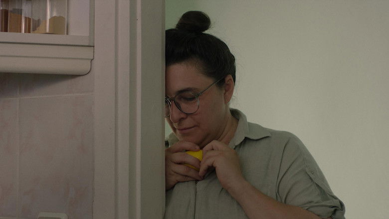 кадр из фильма En Güzel Cenaze Şarkıları