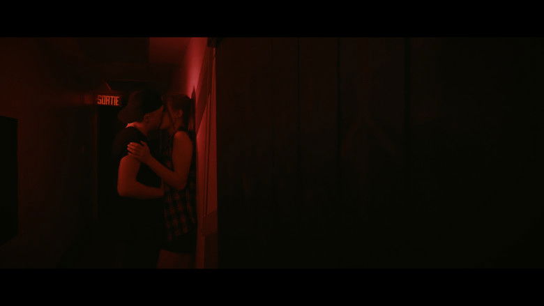 кадр из фильма Chez Régine