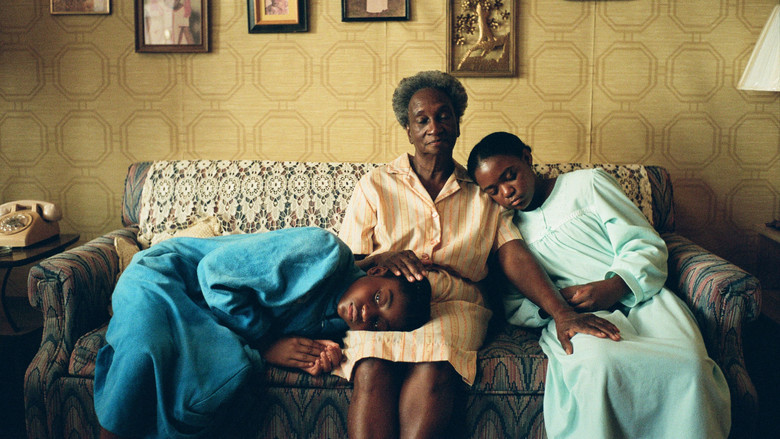 кадр из фильма Все грунтовые дороги имеют привкус соли