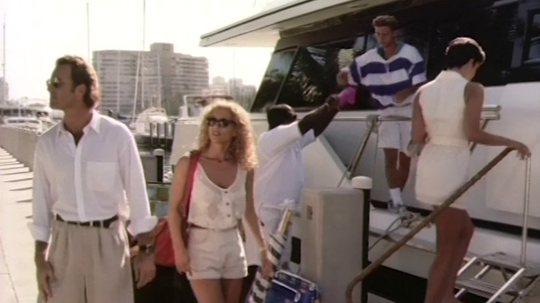 кадр из фильма Частные уроки 2