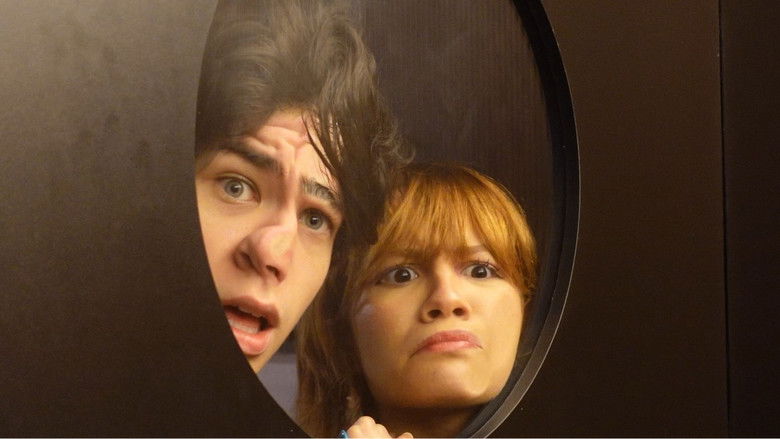 кадр из фильма Yasmin & Os Dementes