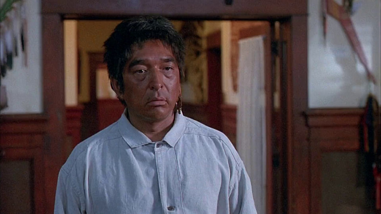 кадр из фильма Последний из племени