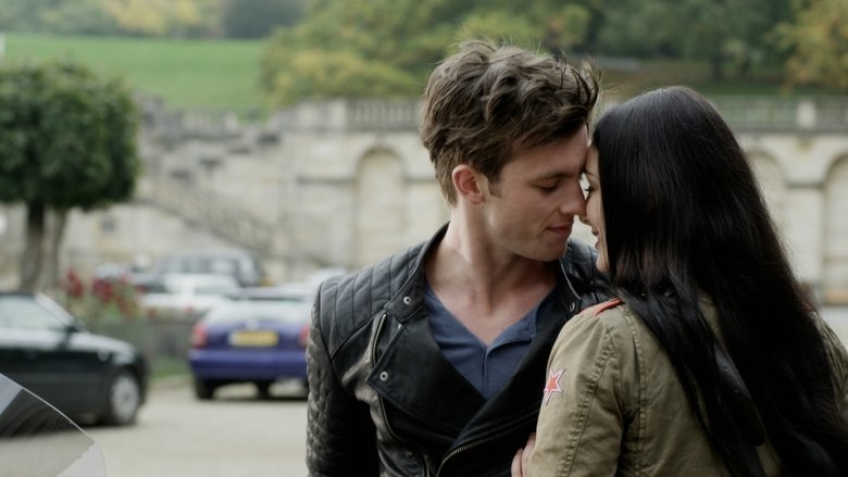 кадр из фильма Таймлесс 2: Сапфировая книга