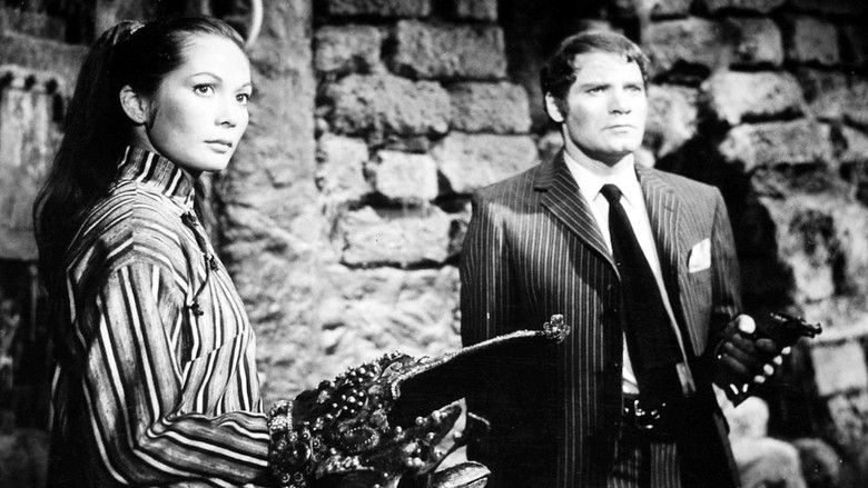 кадр из фильма Die Hölle von Macao