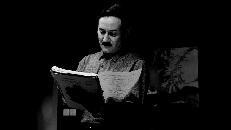 кадр из фильма Крах: начало