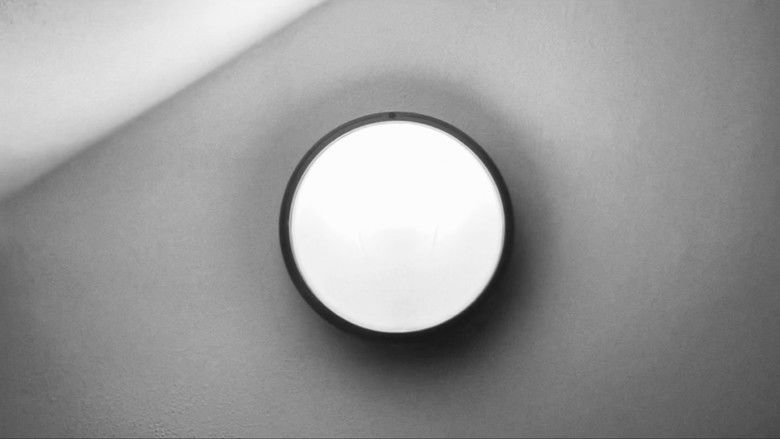 кадр из фильма плакать при свете (cry in the light)