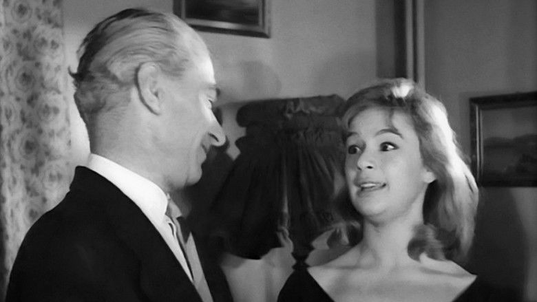 кадр из фильма Η Μουσίτσα