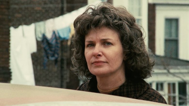 кадр из фильма Влияние гамма-лучей на бледно-желтые ноготки