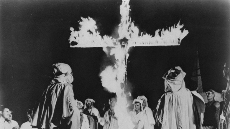 кадр из фильма The Intruder