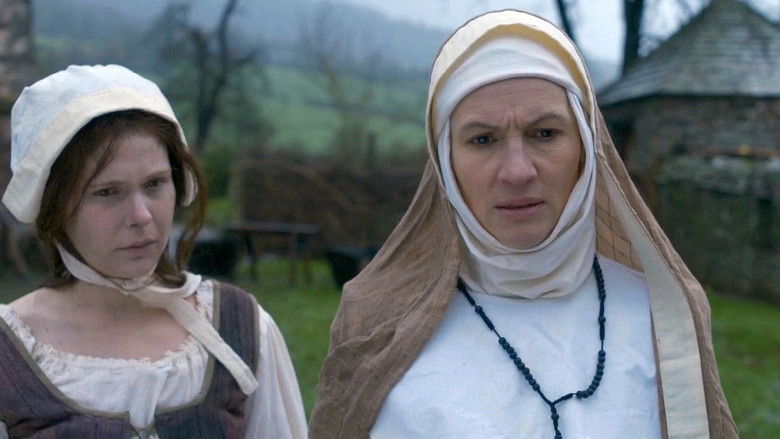 кадр из фильма Присягнувшая тьме