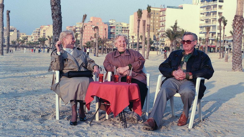 кадр из фильма Alltagsgeschichte – Meine Oma fährt im Winter nach Mallorca