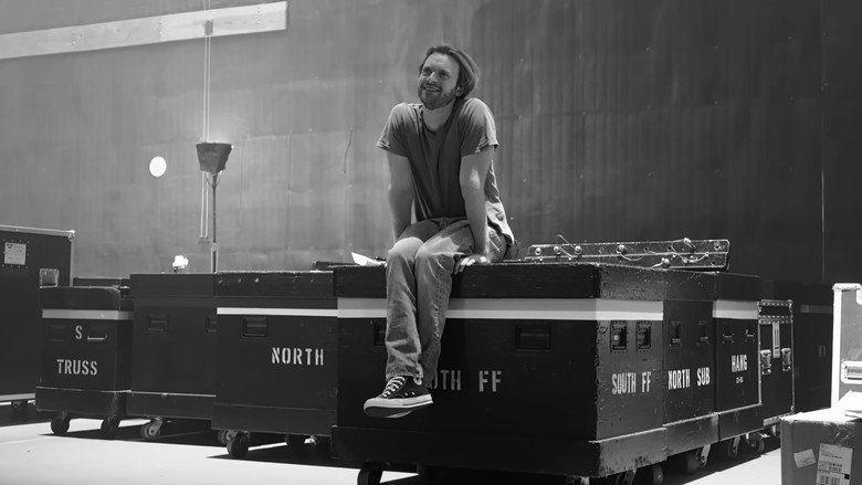 кадр из фильма Billie Eilish - Hit Me Hard and Soft: The Tour (Live in 3D)