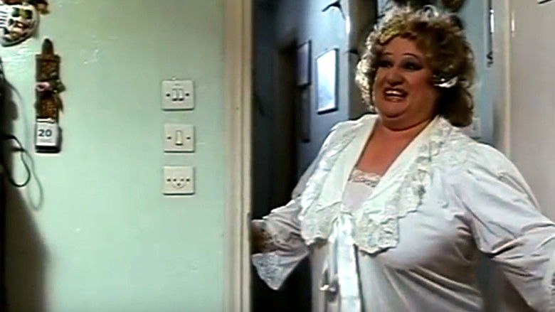 кадр из фильма The...Κόπανοι