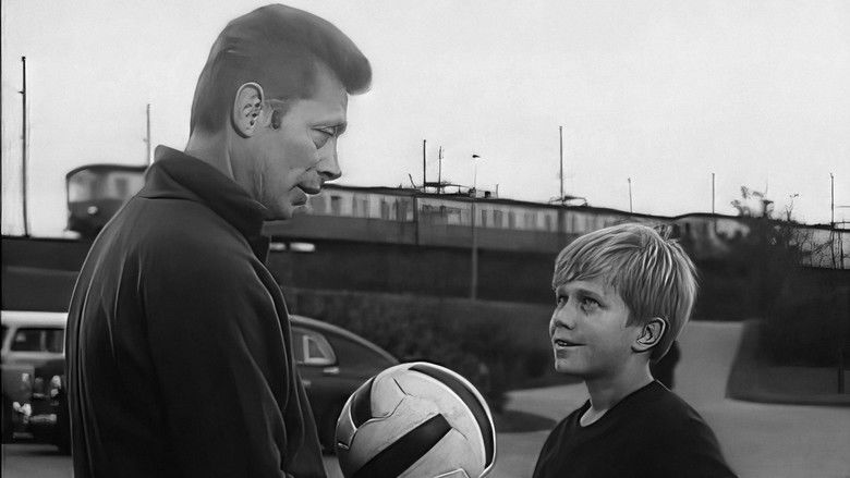 кадр из фильма Paragon gola