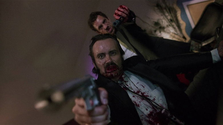 кадр из фильма Любовь и 45 калибр