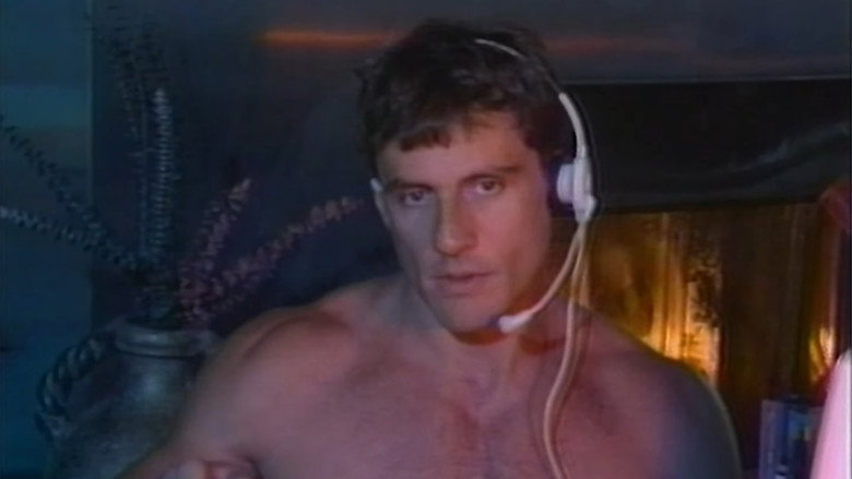 кадр из фильма CatalinaVille