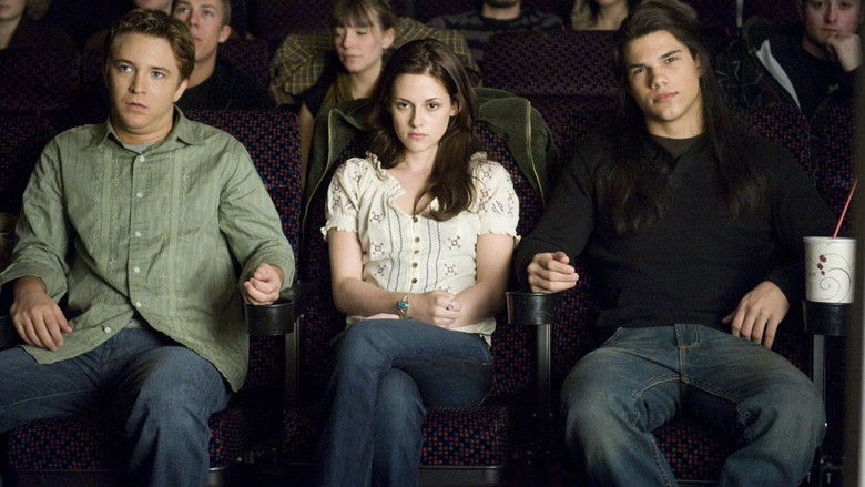 кадр из фильма Сумерки. Сага: Новолуние