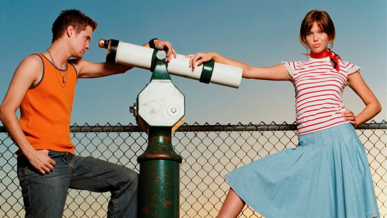 кадр из фильма Спеши любить