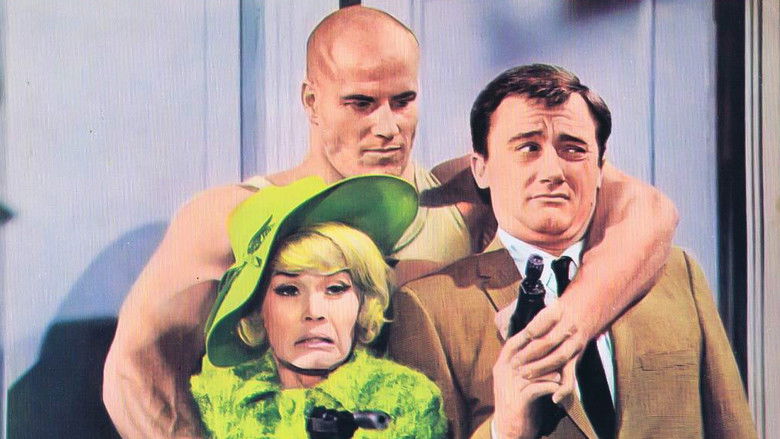 кадр из фильма Один шпион – это слишком много