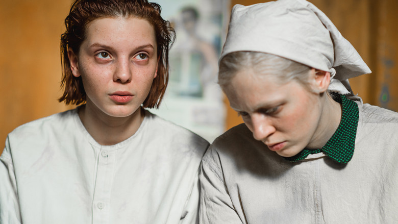 кадр из фильма Дылда