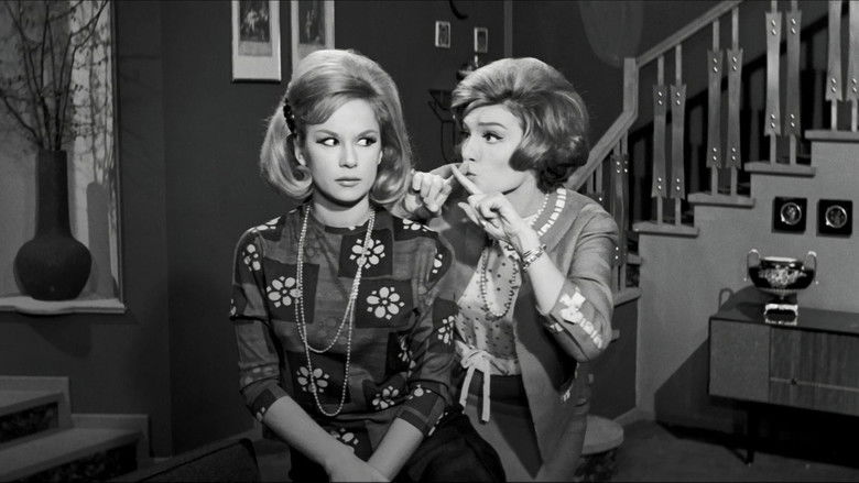 кадр из фильма Η Σωφερίνα