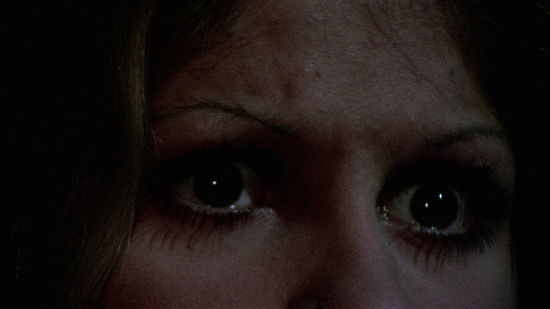 кадр из фильма Delirio caldo