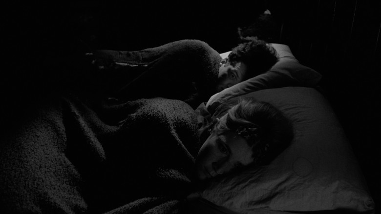 кадр из фильма Голова-ластик