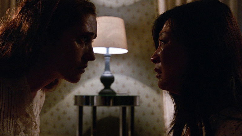 кадр из фильма Экстрасенс. Дело Софи