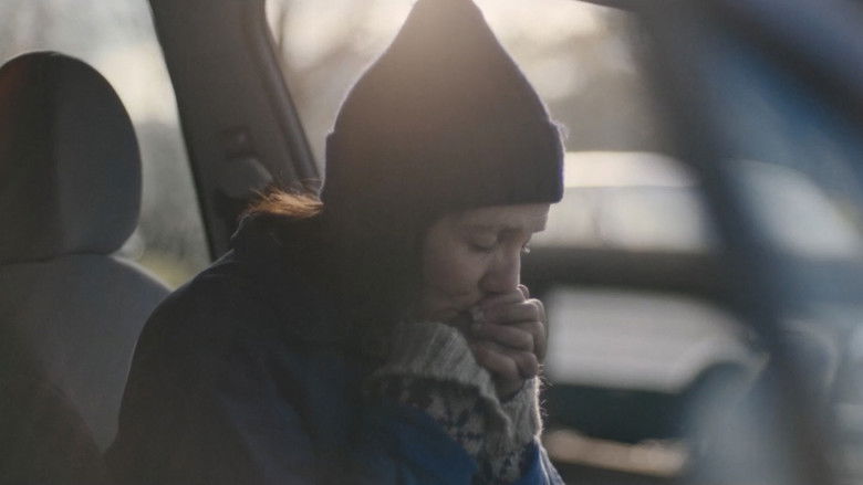 кадр из фильма The Trap