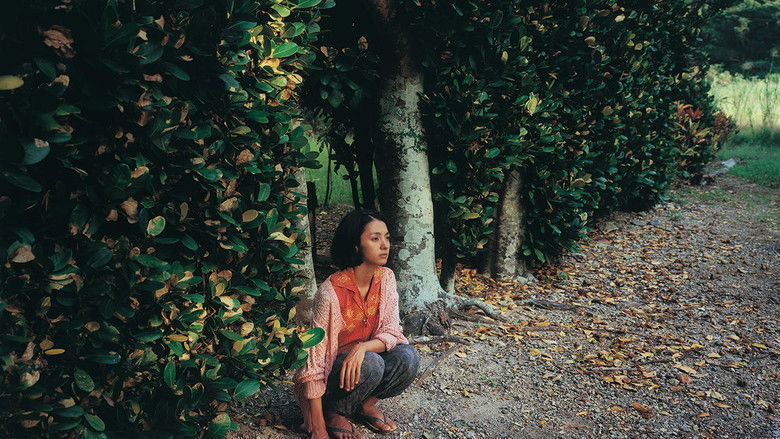 кадр из фильма 海辺の生と死