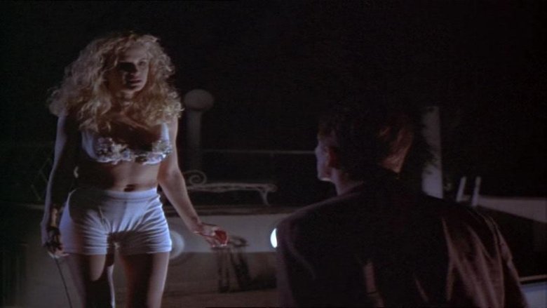 кадр из фильма Love Is a Gun