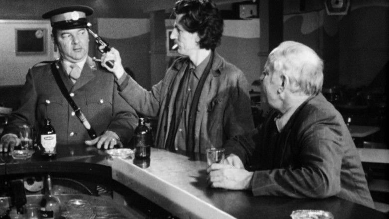 кадр из фильма Bar Salon