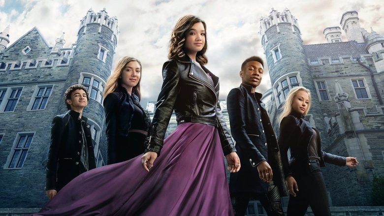 кадр из фильма Тайное общество младших монарших особ